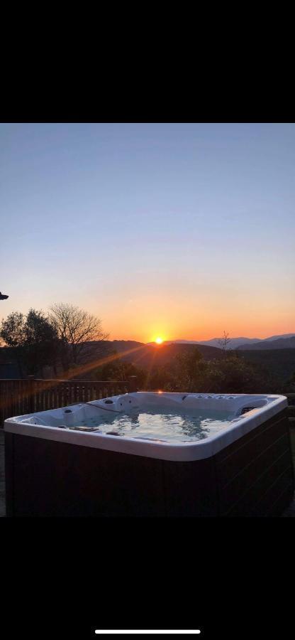 Beautiful Secluded Farmhouse With Hot Tub Villa Barmouth Luaran gambar