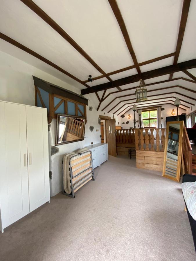 Beautiful Secluded Farmhouse With Hot Tub Villa Barmouth Luaran gambar