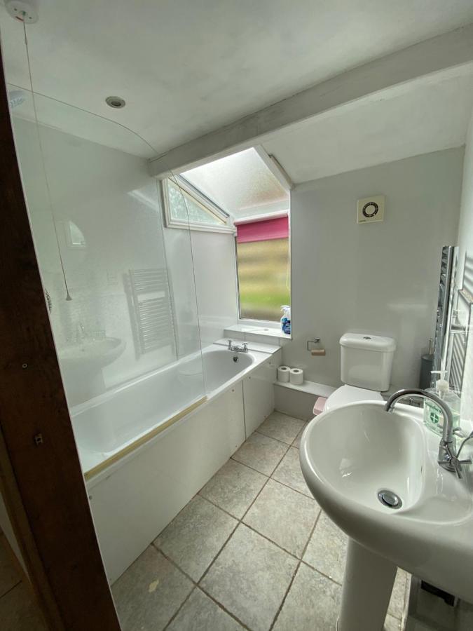 Beautiful Secluded Farmhouse With Hot Tub Villa Barmouth Luaran gambar